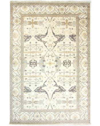 Ushak Rug