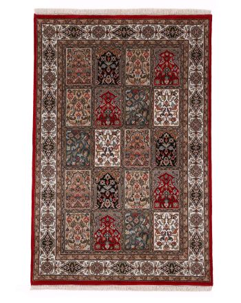 Bakhtiar Rug Red